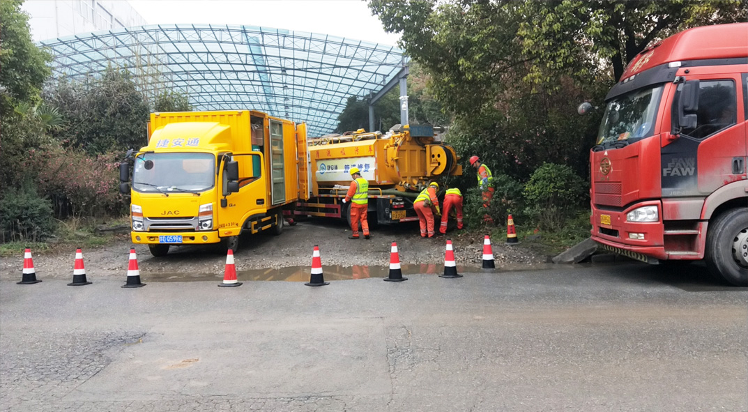 都兰成区雨污水管网“四位一体”检测疏通项目